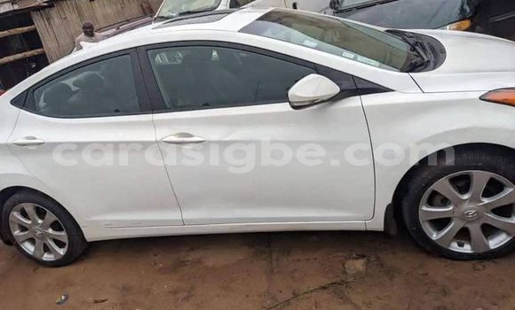 Buy Used Hyundai Elantra White Car in Anie in Plateaux Buy Used Hyundai Elantra White Car in Anie in Plateaux