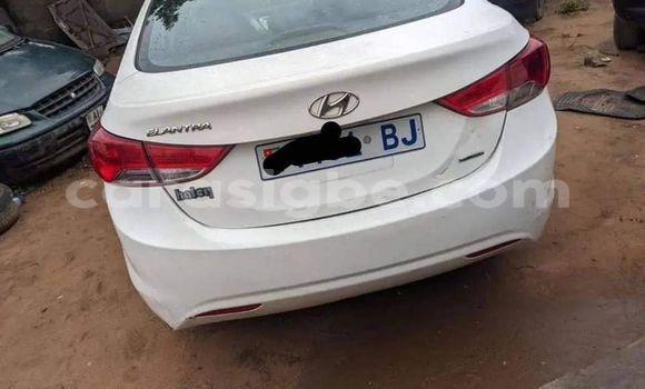 Buy Used Hyundai Elantra White Car in Anie in Plateaux Buy Used Hyundai Elantra White Car in Anie in Plateaux
