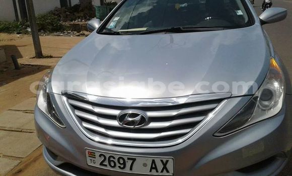 Acheter Occasion Voiture Hyundai Sonata Gris à Lomé, Togo Acheter Occasion Voiture Hyundai Sonata Gris à Lomé, Togo