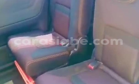 Acheter Occasion Voiture Nissan Serena Marron à Lomé, Togo Acheter Occasion Voiture Nissan Serena Marron à Lomé, Togo