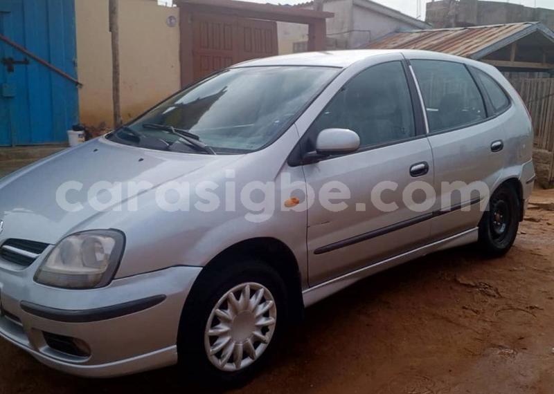 Big with watermark nissan almera tino togo lome 9230