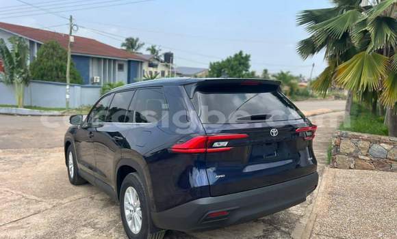 Acheter Occasion Voiture Toyota Highlander Bleu à Amoutivé, Togo Acheter Occasion Voiture Toyota Highlander Bleu à Amoutivé, Togo