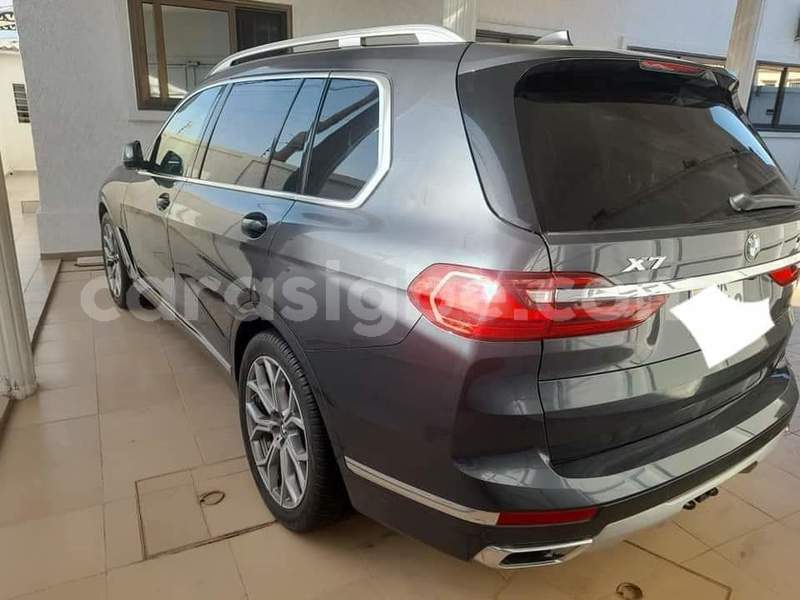 Big with watermark bmw x7 togo dekon 9242