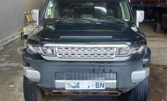Acheter Occasion Voiture Toyota FJ Cruiser Gris à Dékon, Togo Acheter Occasion Voiture Toyota FJ Cruiser Gris à Dékon, Togo