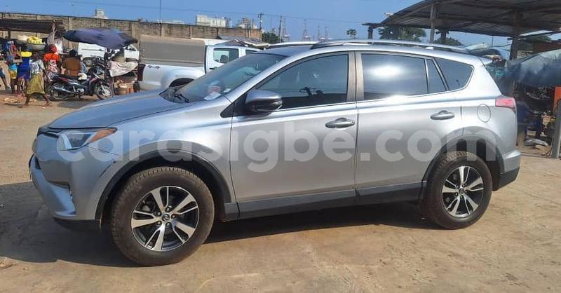 Big with watermark toyota rav4 togo amoutive 9244