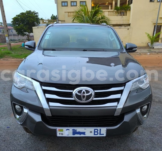 Big with watermark toyota fortuner togo lome 9247