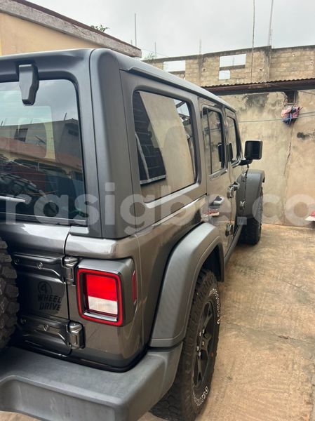 Big with watermark jeep wrangler togo amoutive 9249