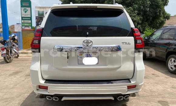 Acheter Occasion Voiture Toyota Prado Blanc à Amoutivé, Togo Acheter Occasion Voiture Toyota Prado Blanc à Amoutivé, Togo