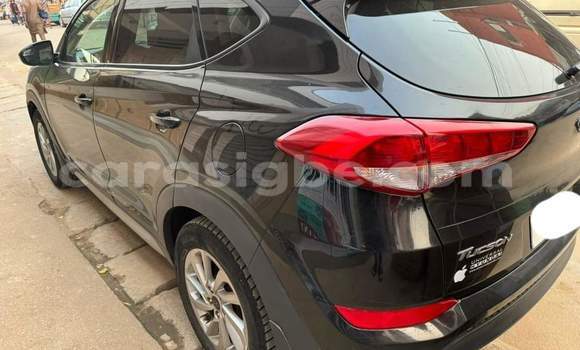 Acheter Occasion Voiture Hyundai Tucson Noir à Dékon, Togo Acheter Occasion Voiture Hyundai Tucson Noir à Dékon, Togo
