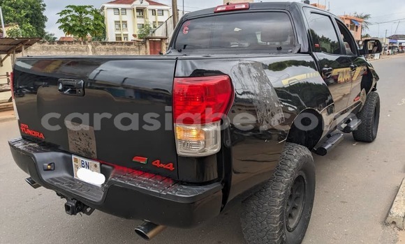 Acheter Occasion Voiture Toyota Tundra Noir à Amoutivé, Togo Acheter Occasion Voiture Toyota Tundra Noir à Amoutivé, Togo
