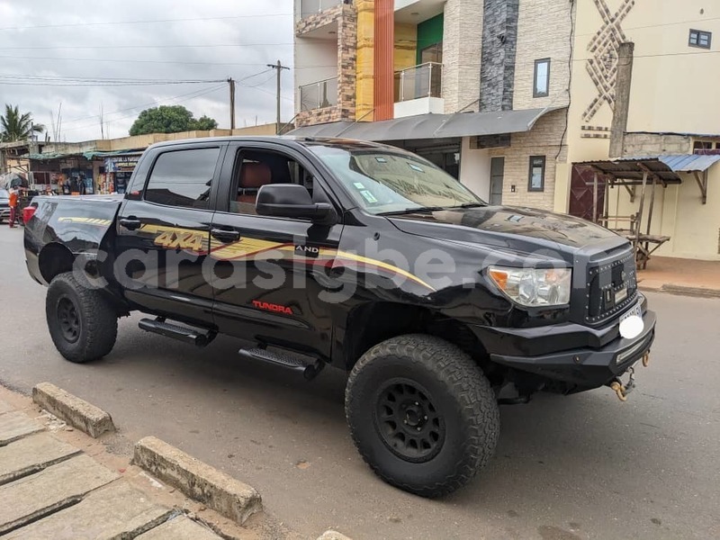 Big with watermark toyota tundra togo amoutive 9273