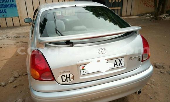 Acheter Occasion Voiture Toyota Corolla Gris à Lomé au Togo Acheter Occasion Voiture Toyota Corolla Gris à Lomé au Togo
