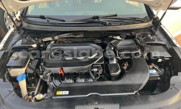 Acheter Occasion Voiture Hyundai Sonata Blanc à Lomé, Togo Acheter Occasion Voiture Hyundai Sonata Blanc à Lomé, Togo