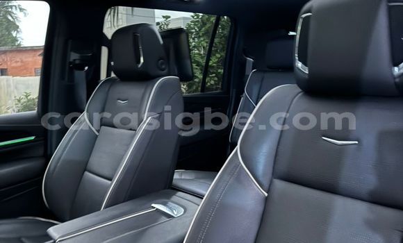 Acheter Occasion Voiture Cadillac Escalade Blanc à Amoutivé, Togo Acheter Occasion Voiture Cadillac Escalade Blanc à Amoutivé, Togo