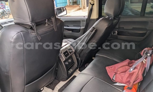 Acheter Occasion Voiture Range Rover Range Rover Blanc à Lomé, Togo Acheter Occasion Voiture Range Rover Range Rover Blanc à Lomé, Togo