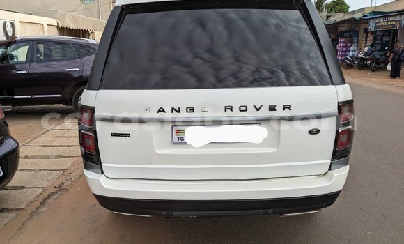 Acheter Occasion Voiture Range Rover Range Rover Blanc à Lomé, Togo Acheter Occasion Voiture Range Rover Range Rover Blanc à Lomé, Togo
