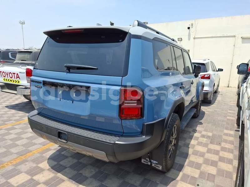 Big with watermark toyota prado togo lome 9289