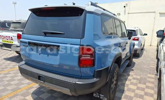 Acheter Occasion Voiture Toyota Prado Bleu à Lomé, Togo Acheter Occasion Voiture Toyota Prado Bleu à Lomé, Togo