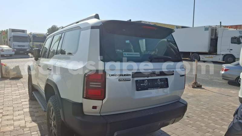 Big with watermark toyota prado togo lome 9289