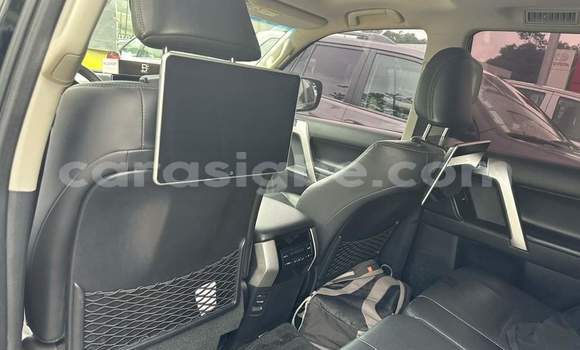 Acheter Occasion Voiture Toyota Prado Noir à Amoutivé, Togo Acheter Occasion Voiture Toyota Prado Noir à Amoutivé, Togo