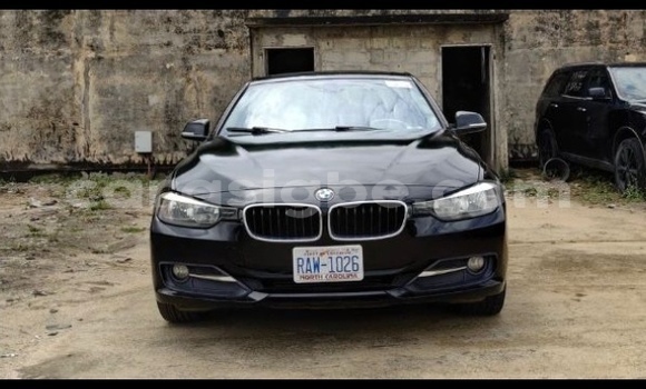 Acheter Import Voiture BMW 328i Noir à Lomé, Maritime