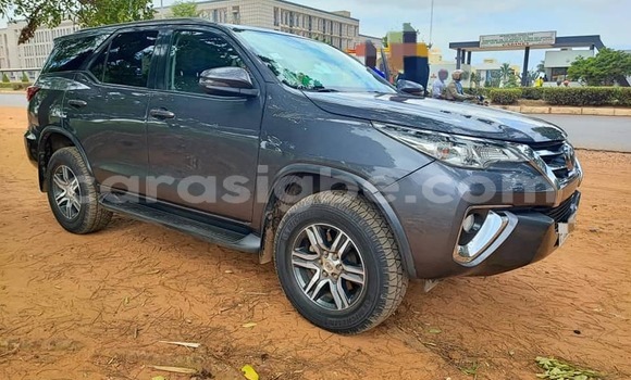 Acheter Occasion Voiture Toyota Fortuner Autre à Lomé, Togo Acheter Occasion Voiture Toyota Fortuner Autre à Lomé, Togo