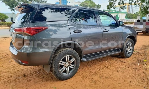 Acheter Occasion Voiture Toyota Fortuner Autre à Lomé, Togo Acheter Occasion Voiture Toyota Fortuner Autre à Lomé, Togo