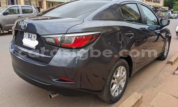 Acheter Occasion Voiture Toyota Yaris Noir à Amoutivé, Togo Acheter Occasion Voiture Toyota Yaris Noir à Amoutivé, Togo