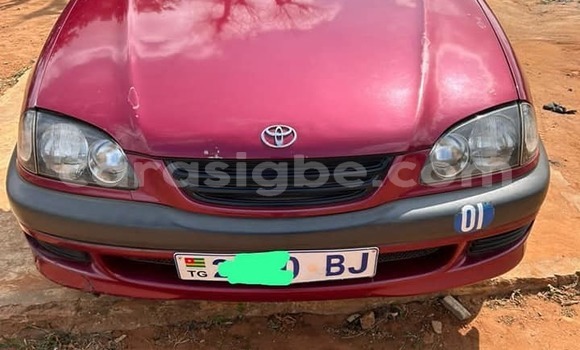Acheter Occasion Voiture Toyota Avensis Rouge à Lomé, Togo Acheter Occasion Voiture Toyota Avensis Rouge à Lomé, Togo