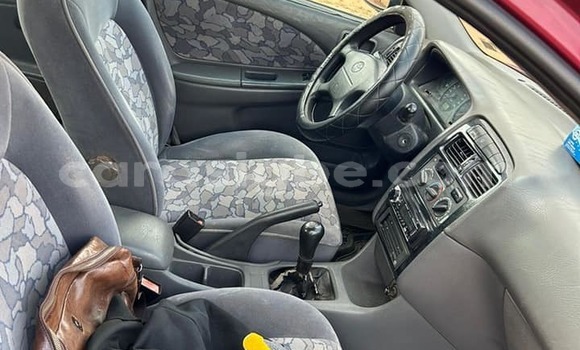 Acheter Occasion Voiture Toyota Avensis Rouge à Lomé, Togo Acheter Occasion Voiture Toyota Avensis Rouge à Lomé, Togo