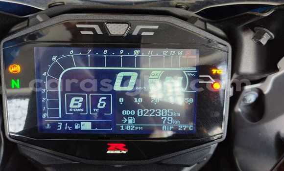 Acheter Occasion Moto Suzuki GSX–R Bleu à Lomé, Togo Acheter Occasion Moto Suzuki GSX–R Bleu à Lomé, Togo