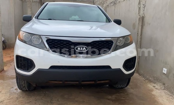 Acheter Occasion Voiture Kia Sorento Blanc à Lomé, Togo Acheter Occasion Voiture Kia Sorento Blanc à Lomé, Togo