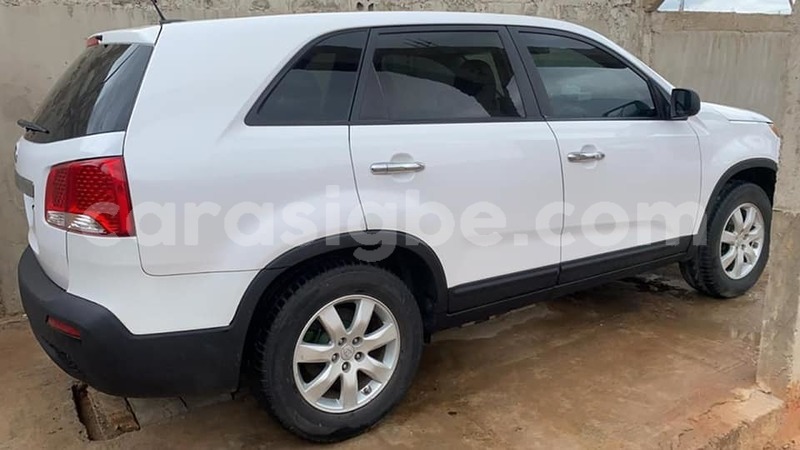 Big with watermark kia sorento togo lome 9327