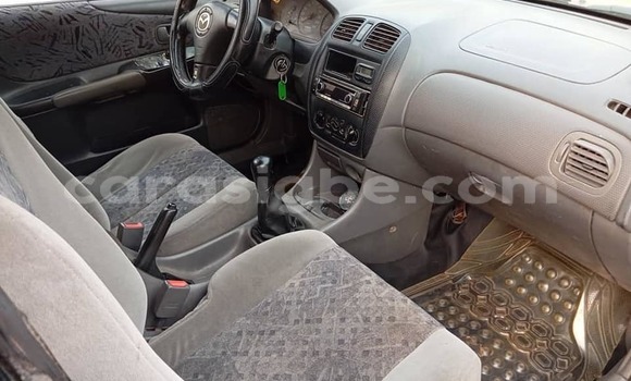 Acheter Occasion Voiture Mazda 323 Bleu à Aného, Togo Acheter Occasion Voiture Mazda 323 Bleu à Aného, Togo
