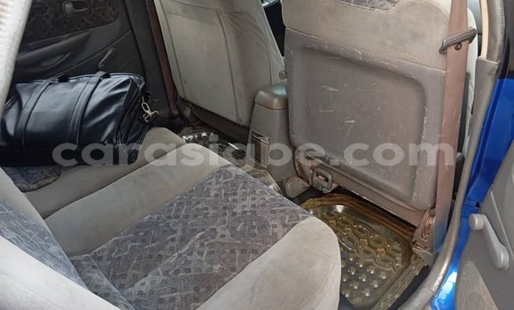 Acheter Occasion Voiture Mazda 323 Bleu à Aného, Togo Acheter Occasion Voiture Mazda 323 Bleu à Aného, Togo