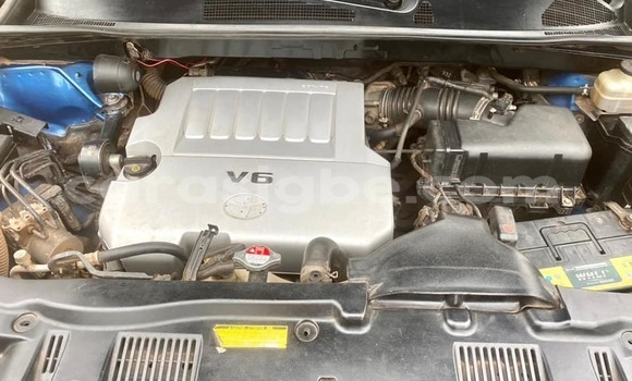 Acheter Occasion Voiture Toyota Highlander Bleu à Lomé, Maritime Acheter Occasion Voiture Toyota Highlander Bleu à Lomé, Maritime