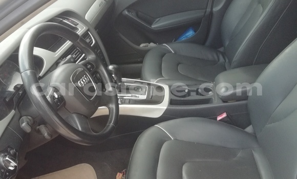 Acheter Occasion Voiture Audi A4 Gris à Lomé, Togo Acheter Occasion Voiture Audi A4 Gris à Lomé, Togo