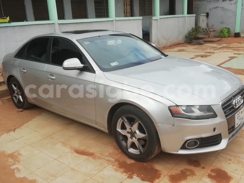 Big with watermark audi a4 togo lome 9347