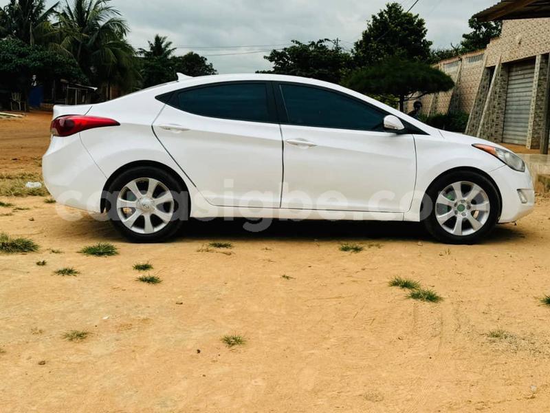 Big with watermark hyundai elantra togo lome 9378