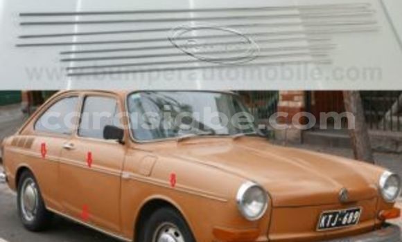 Medium with watermark volkswagen type 3 trims line and sill new 1