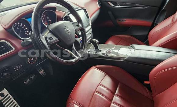 Acheter Occasion Voiture Maserati Ghibli Noir à Lomé, Togo Acheter Occasion Voiture Maserati Ghibli Noir à Lomé, Togo