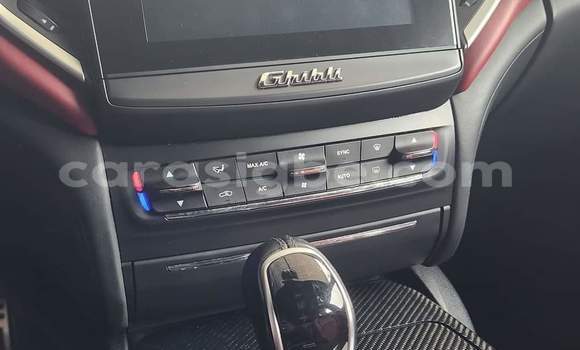 Acheter Occasion Voiture Maserati Ghibli Noir à Lomé, Togo Acheter Occasion Voiture Maserati Ghibli Noir à Lomé, Togo