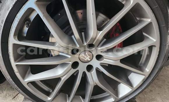 Acheter Occasion Voiture Maserati Ghibli Noir à Lomé, Togo Acheter Occasion Voiture Maserati Ghibli Noir à Lomé, Togo