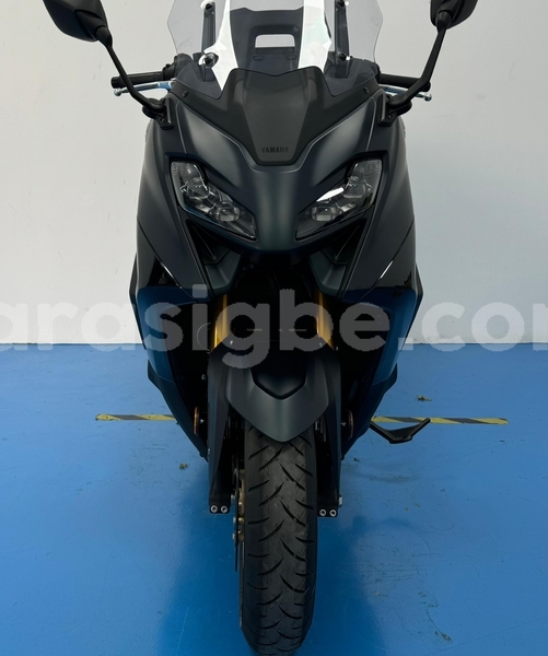 Big with watermark yamaha tmax togo lome 9431