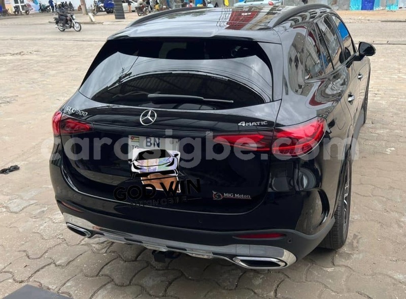 Big with watermark mercedes benz glc togo lome 9437