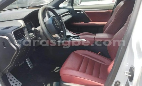 Acheter Occasion Voiture Lexus RX 350 Blanc à Lomé, Togo Acheter Occasion Voiture Lexus RX 350 Blanc à Lomé, Togo