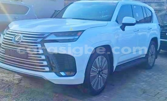 Acheter Neuf Voiture Lexus LX Blanc à Lomé, Togo Acheter Neuf Voiture Lexus LX Blanc à Lomé, Togo