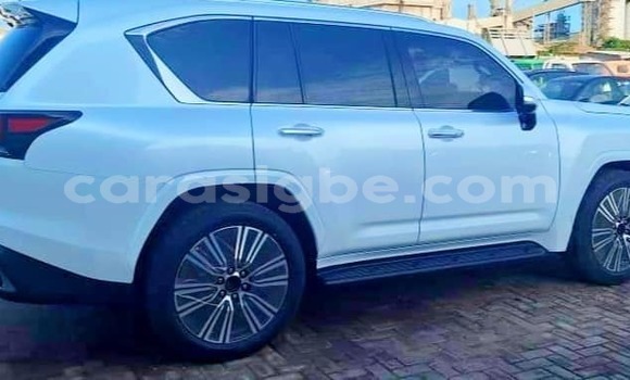 Acheter Neuf Voiture Lexus LX Blanc à Lomé, Togo Acheter Neuf Voiture Lexus LX Blanc à Lomé, Togo