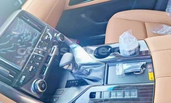 Acheter Neuf Voiture Lexus LX Blanc à Lomé, Togo Acheter Neuf Voiture Lexus LX Blanc à Lomé, Togo