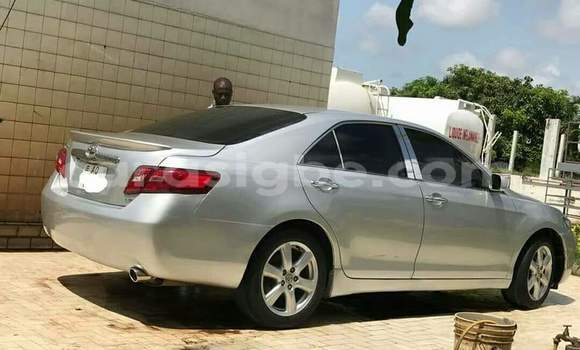 Acheter Occasion Voiture Toyota Camry Gris à Lomé au Togo Acheter Occasion Voiture Toyota Camry Gris à Lomé au Togo